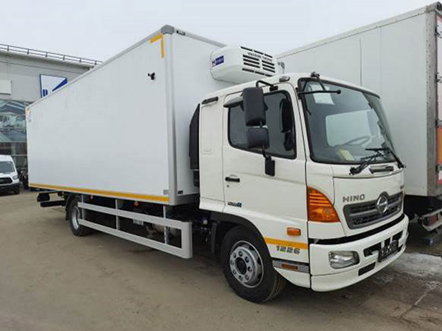 HINO 500 LUA Рефрижератор